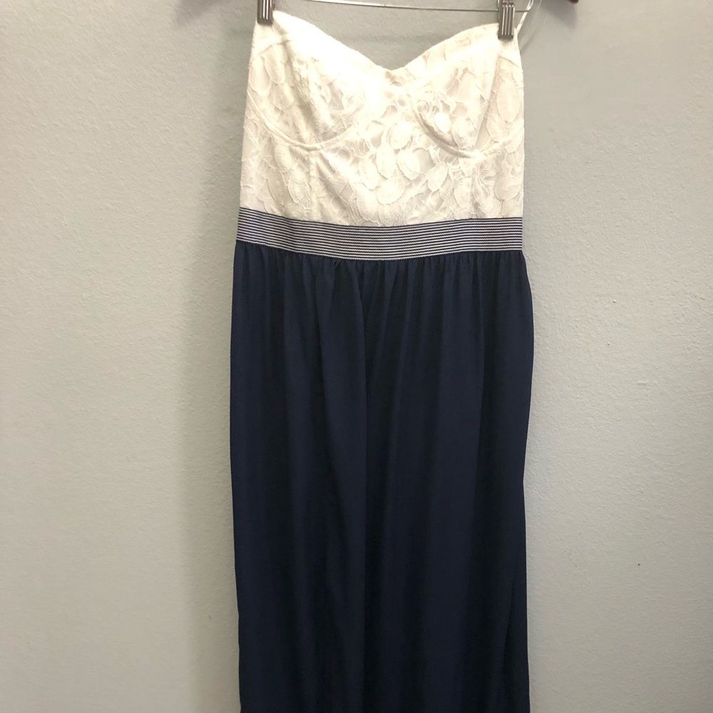 Gianni bono white and navy blue strapless dress.